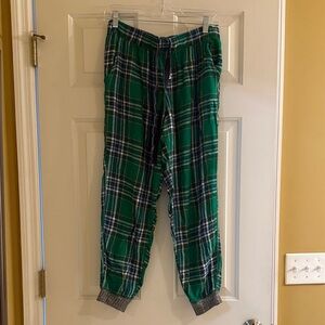 Aerie Green Plaid Sleep Pants